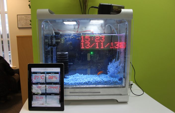 Internet enabled fish tank
